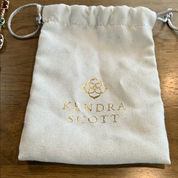 Kendra Scott Vibrant Gem Necklace - Picture 3 of 3